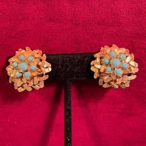 Goldtone & Faux Tourqoise Clip Earrings - Excellent Condition